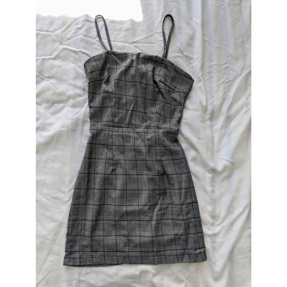 Dresses & Skirts - Plaid Open Back Mini Dress